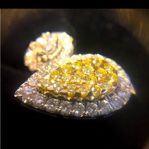 Yellow Diamond ring.